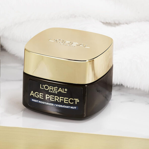 L'Oreal Paris Age Perfect Collagen Expert Anti-Aging, Anti-Wrinkle Night Moisturizer 2.5 oz