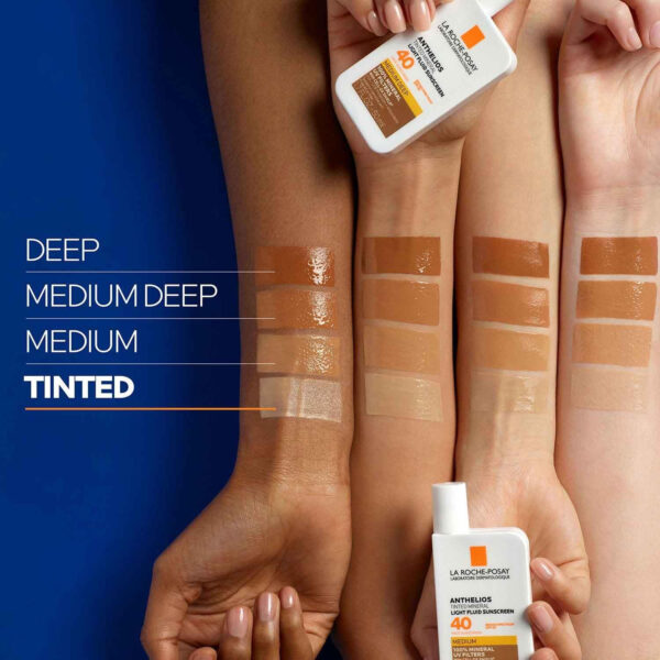 689313c1b0ae91e8e360303382b63e081cfd48b0435db4a9f25f4.jpg La Roche-Posay Anthelios Sunscreen SPF 50, Ultra-Light Fluid Broad Spectrum SPF 50, Face Sunscreen with Titanium Dioxide Mineral, Lightweight & Fast-Absorbing, Oil-Free, Matte Finish