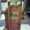 Dabur Vatika Naturals Enriched Hair Oil, Natural Moisturizing, Strengthening & Serum for Healthy Scalp, Nourishing Hair Oil for Soft, Manageable, Smooth & Silky From Root to Tip (Garlic)
