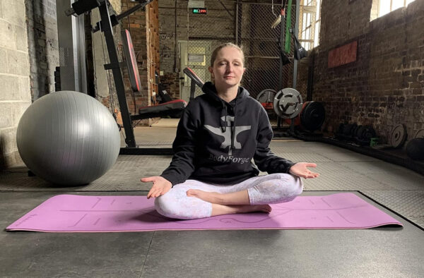 BodyForge Yoga Mat Thick Exercise Mat Thick 8mm TPE Eco-Friendly with Alignment Marks Non-Slip Extra Thick High-Density for Women and Men Workout Pilates