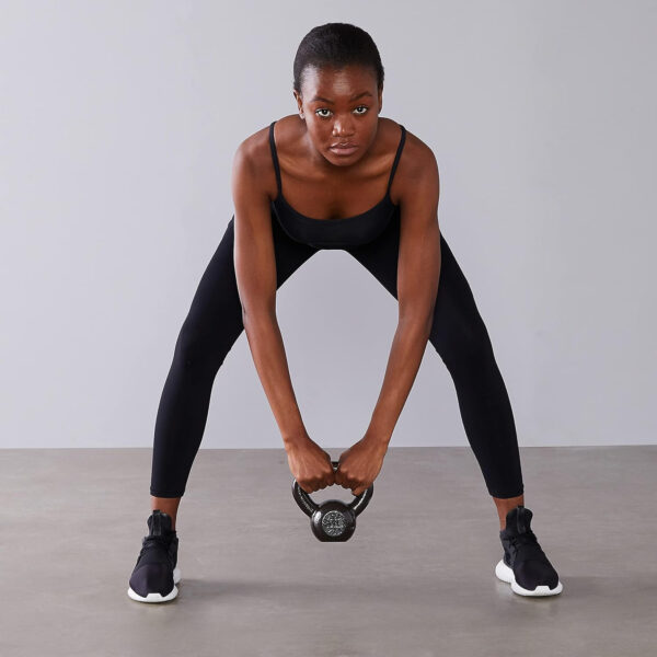 689350df7712275d7afe50b051afce0fd6ad1e8702fad1561225a.jpg Amazon Basics Cast Iron Kettlebell