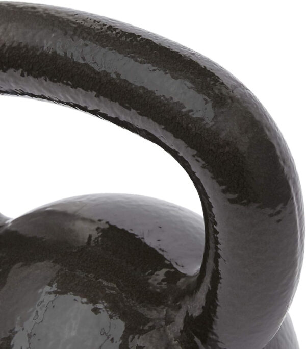 689350f1695aae8fb5ec23e64efcc8e42a771fc46eed2cb2c22da.jpg Amazon Basics Cast Iron Kettlebell
