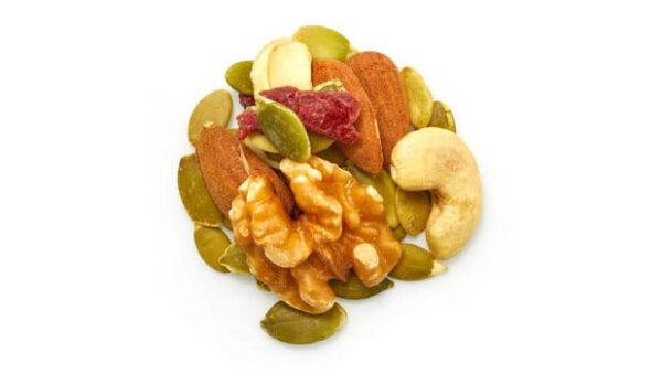 68938ce7070de0e50b24e391f9a78c9b4e45a880a3d96f98212a5.jpg Yupik Organic Protein Boost Trail Mix, 2.2 Lb, A Mix Of Cashews, Almonds, Pumpkin Seeds, Walnut, Cranberries, Pack of 1