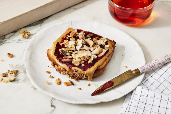 Struesli - Original Granola Redefined | No Added Sweeteners, No Grains | Keto & Paleo Friendly | Gluten-Free, Grain-Free | Healthy Adult Snack | High-Fiber, Nutrient-Rich, Satisfying Crunch