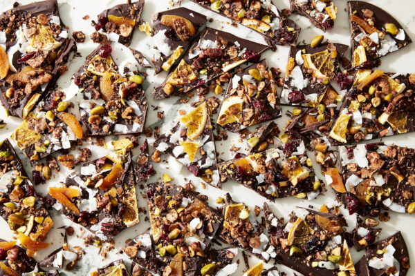 Struesli - Original Granola Redefined | No Added Sweeteners, No Grains | Keto & Paleo Friendly | Gluten-Free, Grain-Free | Healthy Adult Snack | High-Fiber, Nutrient-Rich, Satisfying Crunch