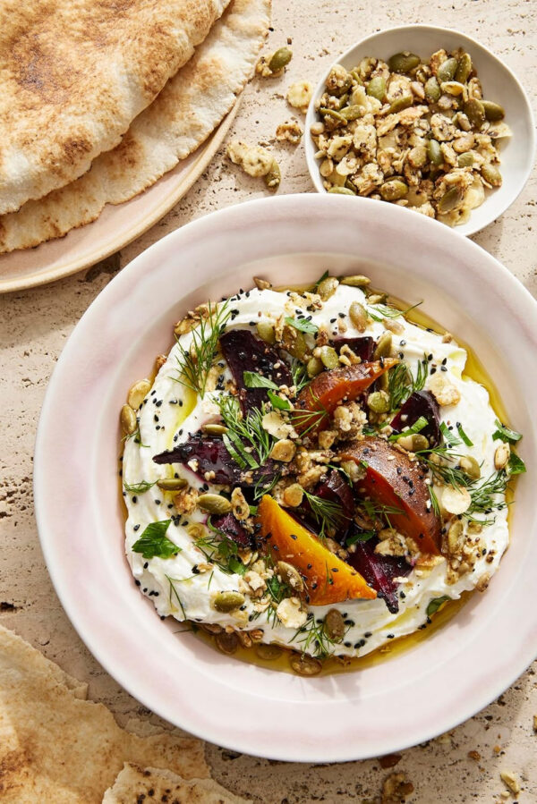 Struesli - Original Granola Redefined | No Added Sweeteners, No Grains | Keto & Paleo Friendly | Gluten-Free, Grain-Free | Healthy Adult Snack | High-Fiber, Nutrient-Rich, Satisfying Crunch