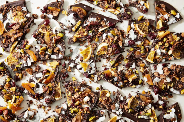 Struesli - Original Granola Redefined | No Added Sweeteners, No Grains | Keto & Paleo Friendly | Gluten-Free, Grain-Free | Healthy Adult Snack | High-Fiber, Nutrient-Rich, Satisfying Crunch