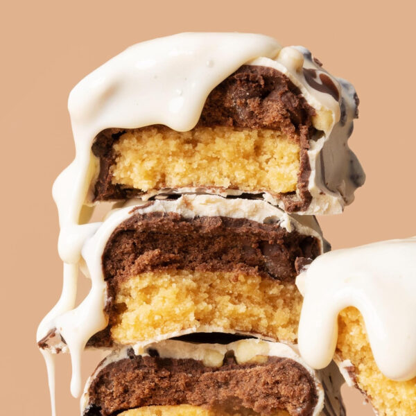 FITCRUNCH Snack Size Protein Bars, 6-Layer Baked Bar, 3g of Sugar, Gluten Free & Soft Cake Core (9 Count, Flavor Lovers)