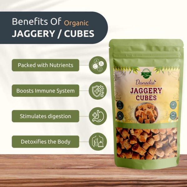 68946283307e538bcbdd25d0790310f9726eacac92e4de68930a0.jpg Danodia Foods Organic Jaggery Cubes 1 lb (450g), Pure & Natural, No Additives Sweetener, Vegan & Gluten-Free, Nutrient-Rich Alternative to Refined Sugar for Tea & Coffee, Indian Origin